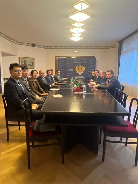 دیدار سه جانبه