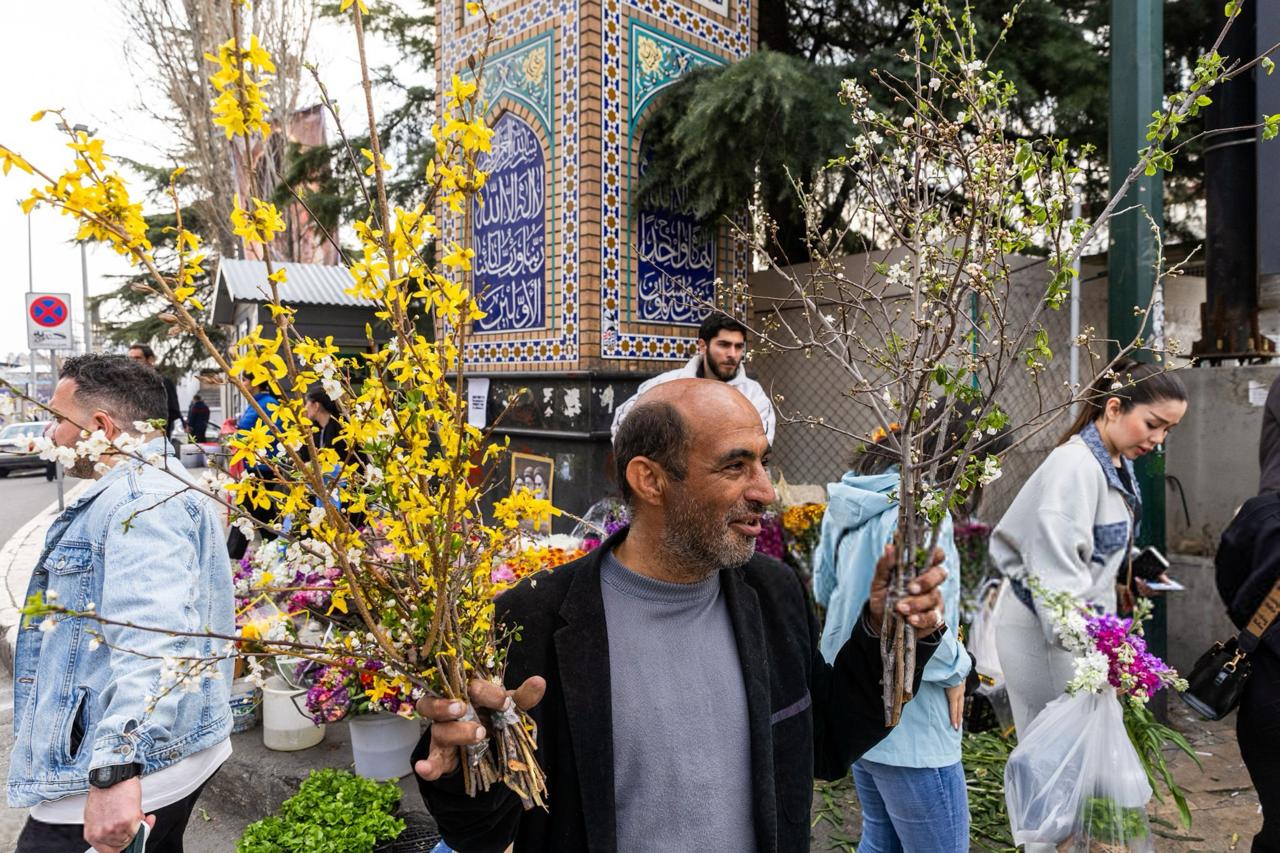 نوروز در جنگ میدان تجریش