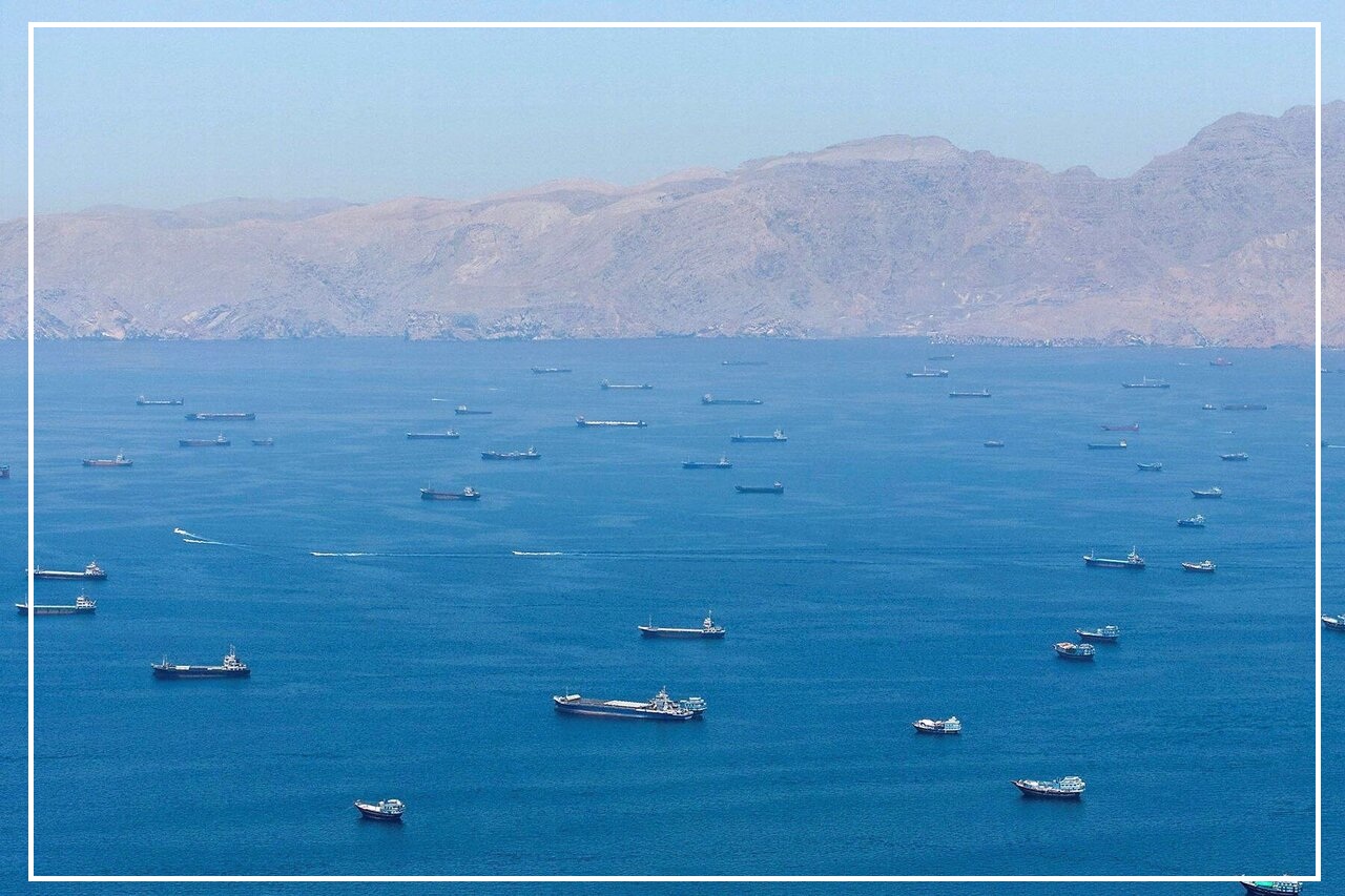 تنگه هرمز و کشتی ها