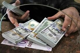 قیمت دلار بازار آزاد امروز یکشنبه ۲۴ اسفند ۱۴۰۴ +جدول
