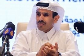 وزیر انرژی قطر: جنگ فعلی می‌تواند اقتصاد‌های جهان را نابود و نفت را به ۱۵۰ دلار در هر بشکه برساند