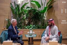 در دیدار بن سلمان با سناتور آمریکایی چه گذشت؟