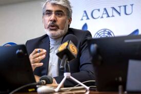 ایران: این کشتی‌ها می توانند از تنگه هرمز عبور کنند

