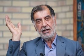 باهنر: اگر بگوییم یکی جاسوس و یکی خائن است، این پنجاه سال مملکت چطور اداره شده است؟