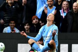 ببینید | خلاصه بازی منچسترسیتی 2-1 آرسنال | جام از دست آرتتا سُر خورد