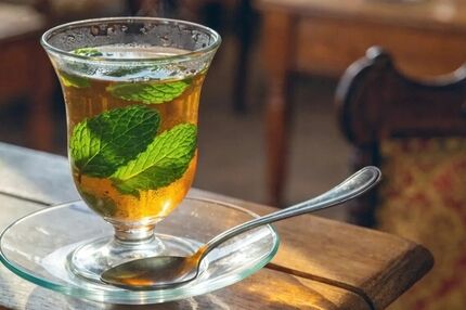 طرز تهیه چای مراکشی؛ دمنوشی که به کاهش التهابات بدن کمک می‌کند