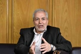 میرلوحی: تریبون‌های شبانه نباید در اختیار یک گروه خاص باشد