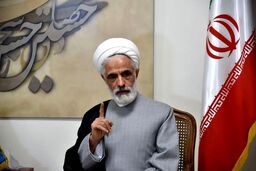 انصاری، معاون حقوقی پزشکیان: شاید خودمان طوری رفتار کردیم که تمام جهان علیه ما است
