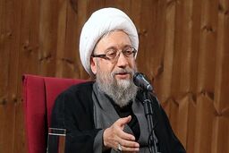 آملی‌لاریجانی: ایران به هیچ قیمتی از تنگه هرمز عقب‌نشینی نمی‌کند