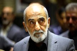 شریعتمداری:  پذیرش شرایط ۱۰گانه ایران از سوی آمریکا یک پیروزی بزرگ است