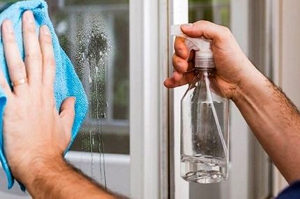 برق انداختن آینه‌ و شیشه با روش‌های ساده و سریع در خانه