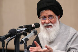 علم الهدی: رهبری اجازه دادند تا آتش‌بس شود