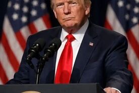 پوپولیسم و بی‌اعتنایی به کارشناسان برای ترامپ دردسرساز شده است