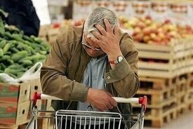 اجازه ندهید گرانی افسارگسیخته گریبان مردم را بگیرد | بعضی گرانی ها بهانه های واهی دارد
