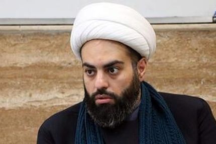 واکنش به اظهارات علی کریمی در شبکه افق 