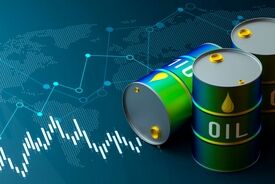 قیمت جهانی نفت فرو ریخت | ترافیک نفتکش‌ها در تنگه هرمز عادی شد