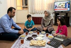 چگونه در ماه رمضان دچار کم‌آبی و اضافه‌وزن نشویم؟