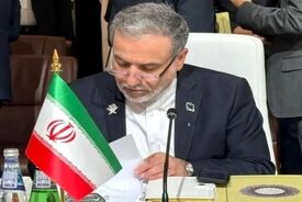  حمله آمریکا به تاسیسات آب‌شیرین‌کن قشم