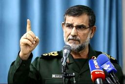 پیام عربی فرمانده نیروی دریایی سپاه: اخراج آمریکا از منطقه تنها راه اتحاد است