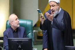 روزنامه اصولگرا: نمایندگان مجلس باید از حرف نسنجیده پرهیز کنند | تجمعات شبانه نباید محل شعارهای عصبی باشد