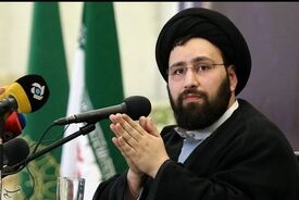 روزنامه جمهوری اسلامی: سخنان اخیر حجت الاسلام سیدعلی خمینی مقابله با اجماع مسئولان نظام است؟
