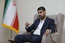 عصبانیت عضو جبهه پایداری از صداوسیما به‌خاطر نمایش زنان بی‌حجاب در راهپیمایی ۲۲ بهمن