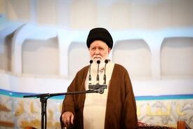 علم‌الهدی: هر صدایی غیر از صدای رهبری، شیطانی است