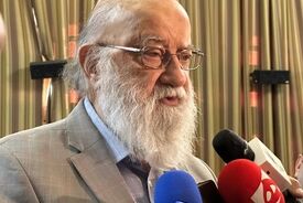 نام میدان آزادی عوض می‌شود؟