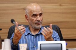 فرشاد مومنی: چهارپنجم درآمد ارزی نفتی ایران در دوره پس از جنگ حاصل شده است