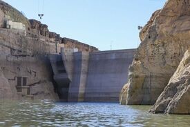 جدیدترین آمار بارش؛ چرا ایرانِ پرباران هنوز نگران آب است؟