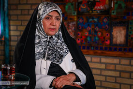 یک زن پس از جدایی چگونه می‌تواند با ۱۴ سکه زندگی خود را اداره کند؟