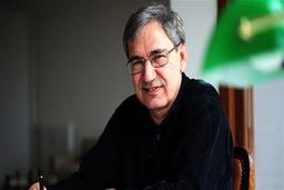 اورهان پاموک از جایزه نوبل ادبی تا بازی در سریال نتفلیکس