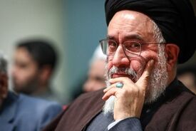 انتقاد صریح محقق داماد از ائمه جمعه؛ درد مردم را نمی‌گویند و مقابل آنها می‌ایستند