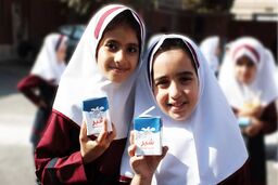 شیر و تغذیه رایگان در مدارس توزیع می‌شود