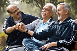 عیدی بازنشستگان کارگری را زودتر بپردازید