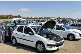 ترمز بازار خودرو کشیده شد | ریزش قیمت خودروهای داخلی شدت گرفت ۱ اسفندماه ۱۴۰۴ 