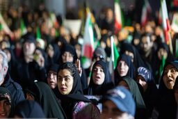  شرق: انباشت نارضایتی‌ها بستر بهره‌برداری دشمن است | وحدت ملی را با عفو و گفت‌وگو حفظ کنیم