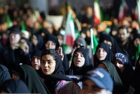  شرق: انباشت نارضایتی‌ها بستر بهره‌برداری دشمن است | وحدت ملی را با عفو و گفت‌وگو حفظ کنیم