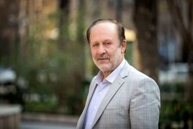 جلال ساداتیان: تهران و واشنگتن وارد محتوای مذاکراتی شده‌اند/ دوطرف در حوزه هسته‌ای به یک کنسرسیوم رسیده‌اند