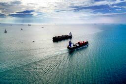 روایت سی‌ان‌ان از آشفتگی تنگه هرمز با وجود توافق