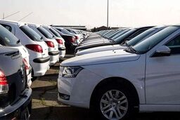 سقوط قیمت خودرو شتاب گرفت | جدیدترین قیمت پژو، سمند، کوییک، شاهین و دنا + جدول