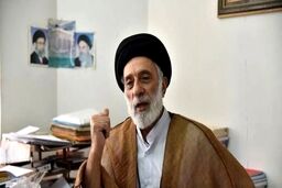 سید هادی خامنه‌ای: آقا مجتبی در طول مدت مسئولیت پدر، تمام مراحل را دیده و تجربه کرده است