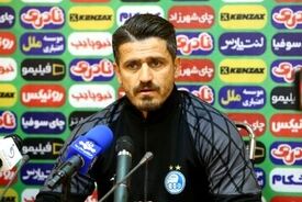 سانسور وُریا غفوری در گزارش تلویزیونی مسابقه استقلال - مس