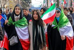 رسانه ملی میان واقعیت جامعه و سیاست رسمی حجاب گیر کرده است