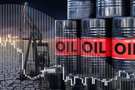کاهش قیمت نفت در پی تمدید آتش‌بس شکننده میان آمریکا و ایران