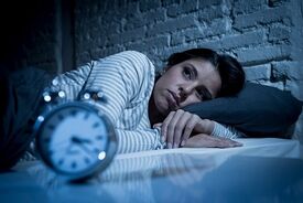 بی‌خوابی جمعی؛ وقتی یک جامعه شب‌ها بیدار می‌ماند
