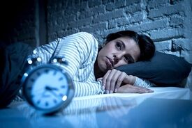 بی‌خوابی جمعی؛ وقتی یک جامعه شب‌ها بیدار می‌ماند
