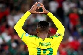 خلاصه بازی آفریقای جنوبی ۱ - کره جنوبی ۰ 