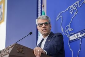 ببینید | بقایی: اگر مذاکره با آمریکا منجر به جنگ بشود، جنگاوران ما آمادۀ پاسخ دادن هستند