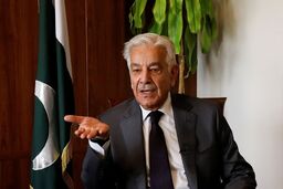 وزیر دفاع پاکستان: ایالات متحده ما را مثل دستمال توالت دور انداخت